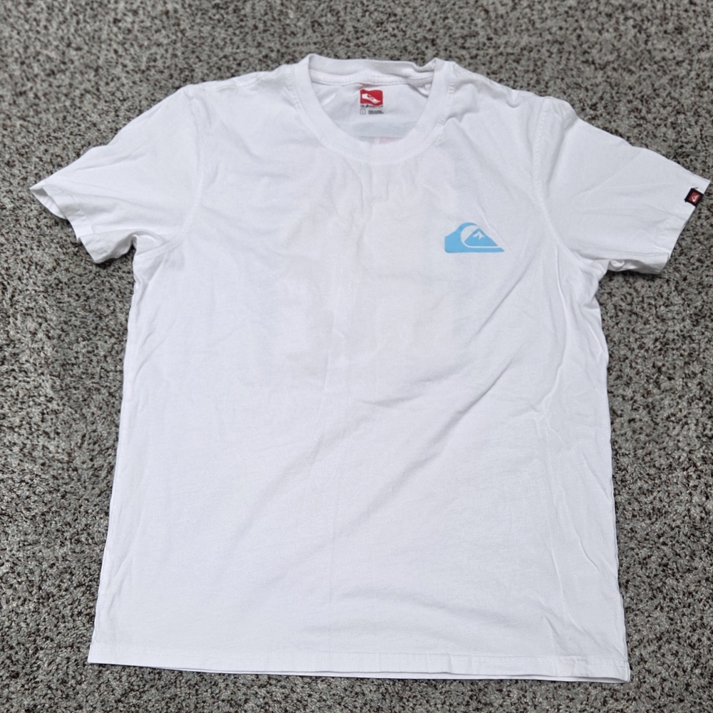 Quiksilver White Tee with‎ Vibrant Surf Graphic - Picture 5 of 8